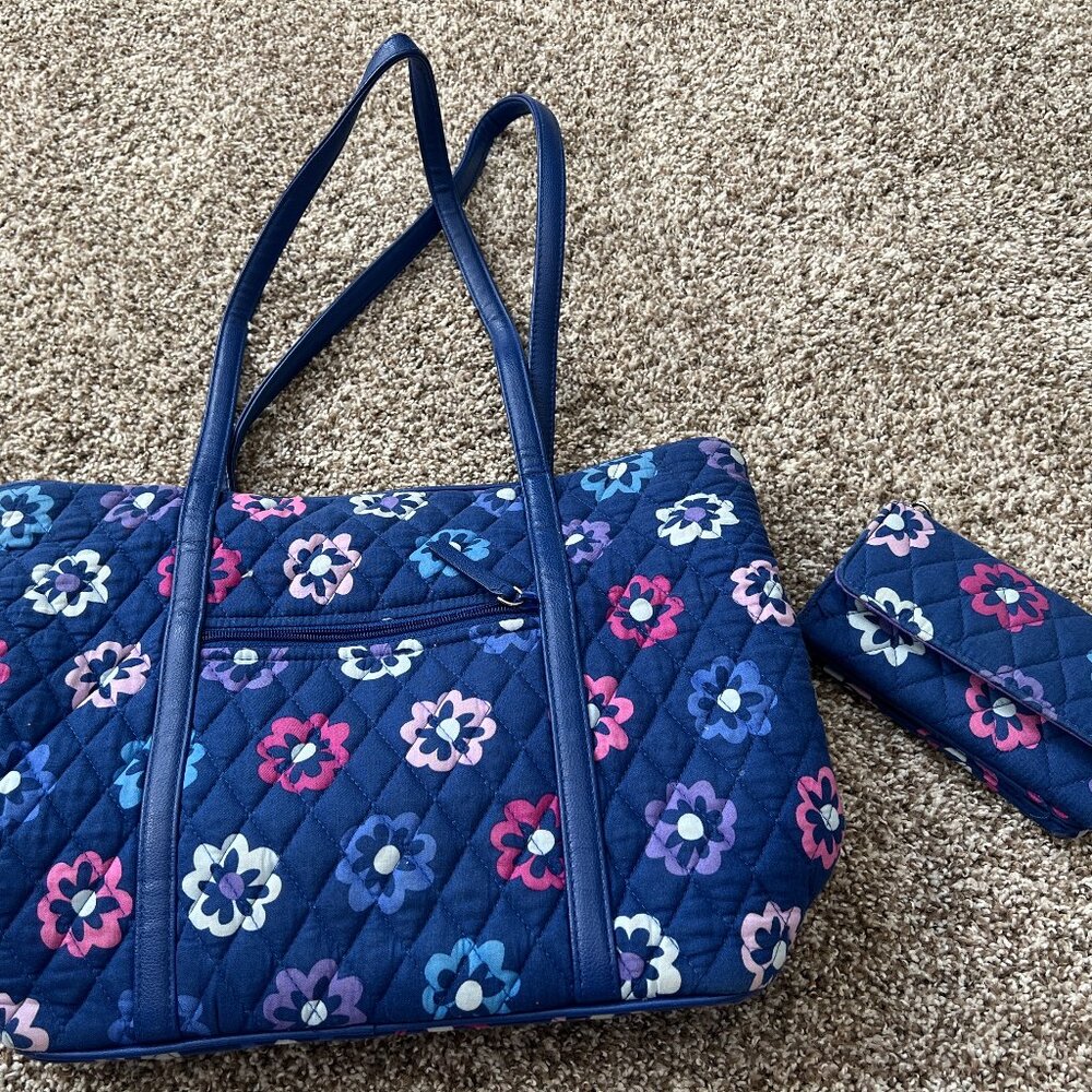 Vera Bradley Ellie Flowers purse and wallet combination